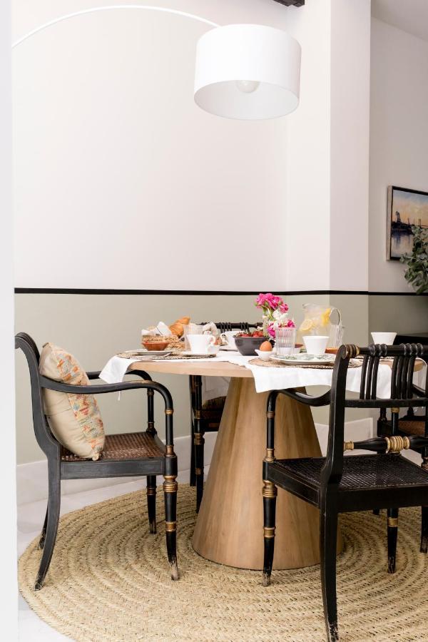 Pasaje Zamora Apartamentos Σεβίλλη Εξωτερικό φωτογραφία